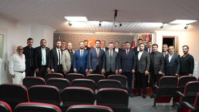 MHP Kocaeli'de göreve başlayan ilçe başkanları ve yönetim kurulu üyeleri,