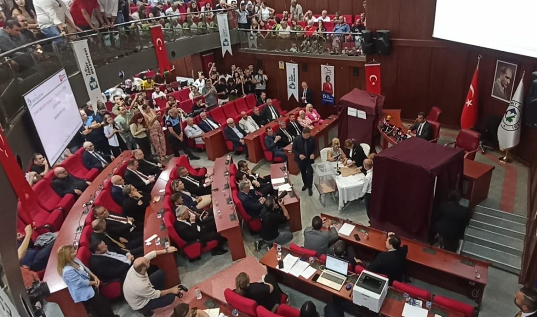 İzmit Belediye Başkanvekili seçiminin ilk turunda hiçbir aday gerekli 25