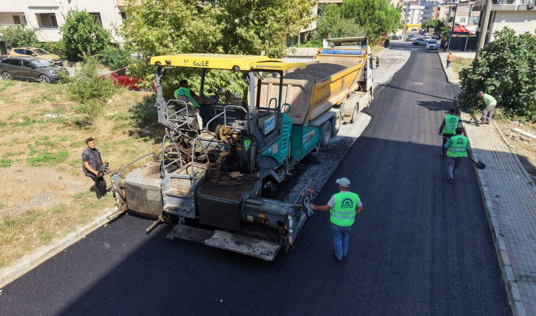 Gebze Belediyesi, ilçe genelinde yürüttüğü üstyapı yenileme çalışmaları kapsamında Gaziler