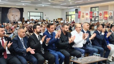 MHP Kocaeli'de "Kardeşlik Kalbimizde, Gelecek Aklımızda" temasıyla sürdürülen ilçe kongreleri