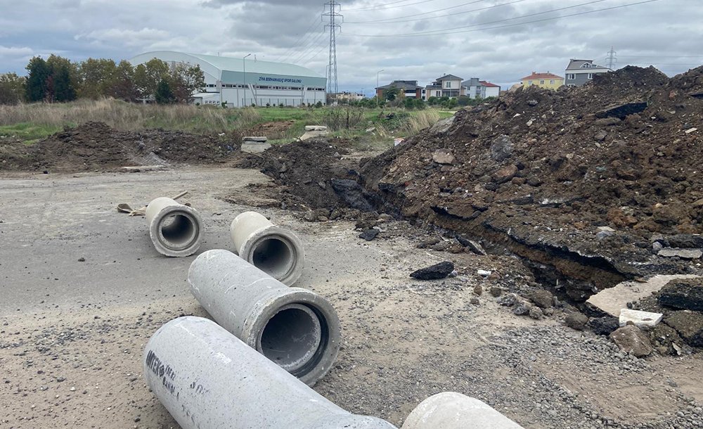 Kocaeli Büyükşehir Belediyesi'nin Körfez Kuzey Mahallesi Cahit Zarifoğlu Caddesi'nde 13