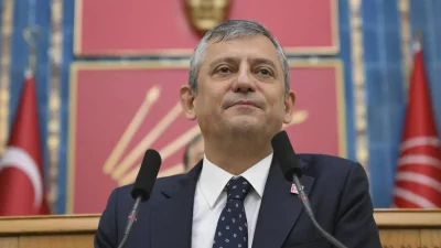 CHP Genel Başkanı Özgür Özel'in, yeni  parti kurmak üzere