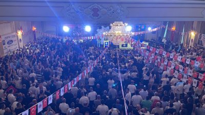Türk Metal Sendikası Gölcük Şubesi'nin 8. Olağan Genel Kurulu'nda mevcut