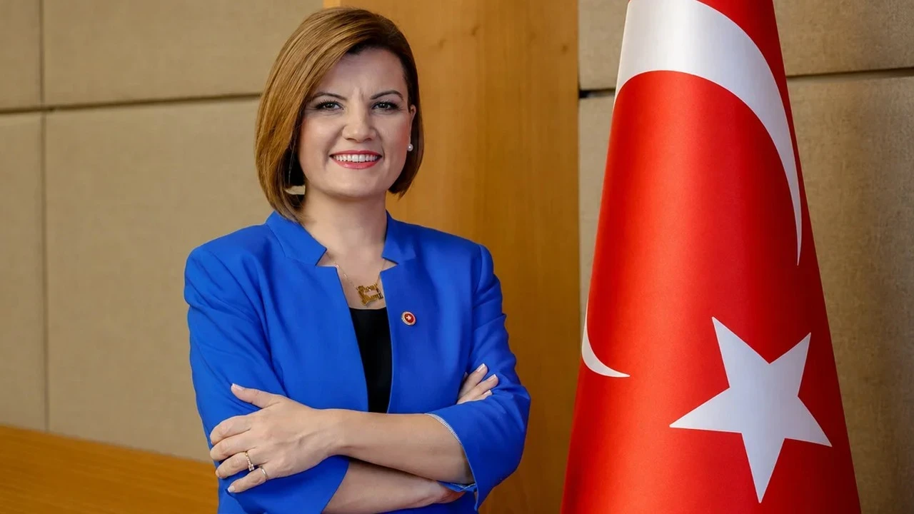 Tutuklu bulunan İzmit Belediye Başkanı Fatma Kaplan Hürriyet'in avukatı Eray