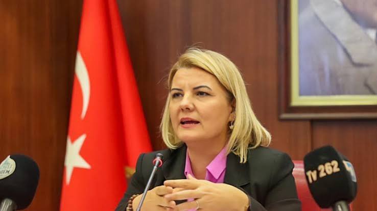 İstanbul Cumhuriyet Başsavcılığı tarafından yürütülen İzmit Belediyesi soruşturması kapsamında gözaltına