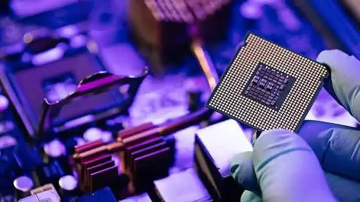 Bilgisayar, akıllı telefon ve elektronik ürünlerde etkisini gösteren bellek çipi