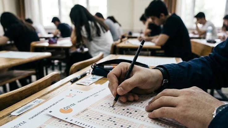 Ölçme, Seçme ve Yerleştirme Merkezi (ÖSYM), düzenlediği Yükseköğretim Kurumları Sınavı