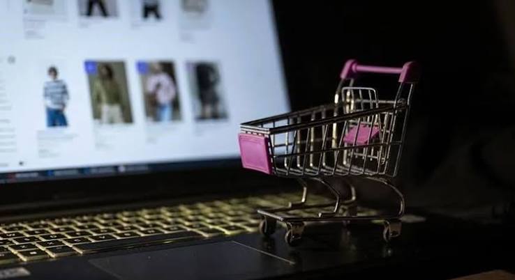 Ticaret Bakanlığı, tüketicileri yanıltan indirim kampanyaları ve gerçeği yansıtmayan fiyat