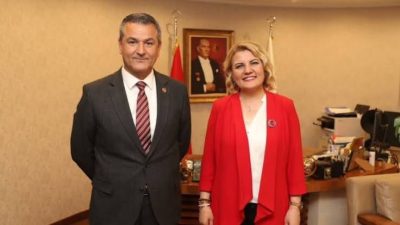 İzmit Belediyesi’nde yapılacak başkanvekilliği seçimi öncesinde CHP İzmit İlçe Örgütü