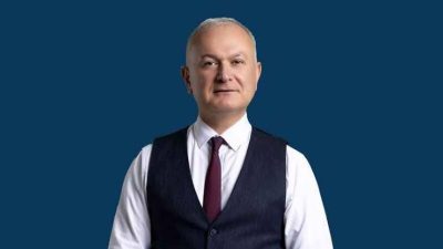 Karamürsel Belediye Başkanı Ahmet Çalık, belediye olarak Karamürselli gençlere destek