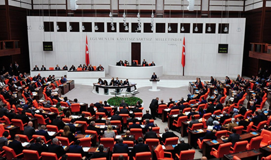 AK Parti Grup Başkanvekili Leyla Şahin Usta, "15-18 yaş arasındaki