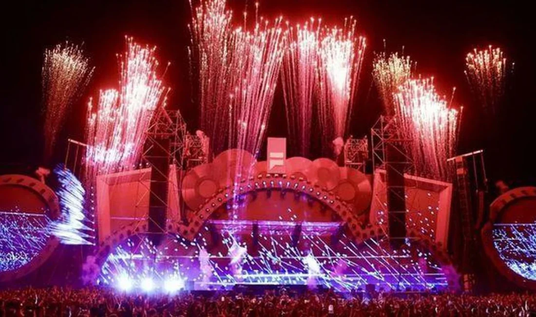 Festival Park Yenikapı, dünyaca ünlü sanatçılar ile Türk müziğinin sevilen