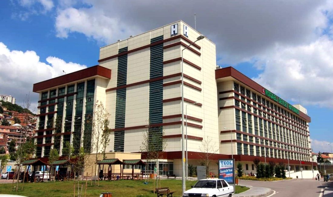 Kocaeli Devlet Hastanesi, ana hizmet binasındaki yangın söndürme sistemlerinin yönetmeliğe
