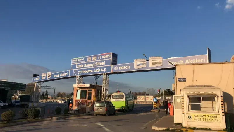 İzmit Sanayi Sitesi'nde bulunan 250 metrekarelik iş yeri, yedek parça