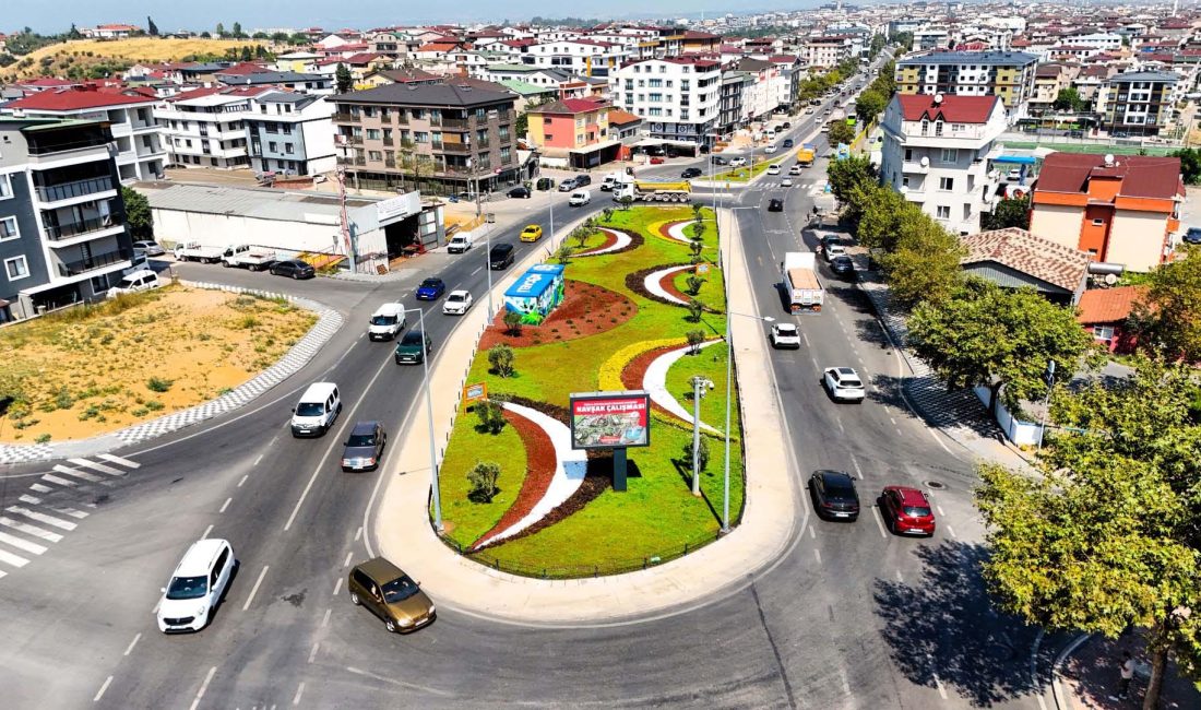 Kocaeli Büyükşehir Belediyesi’nin Darıca Tuzla Caddesi ile Battalgazi Caddesi kesişiminde