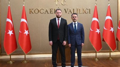 Suriye Hama Valisi Abdurrahman Es-Seheyen, beraberindeki heyetle birlikte Kocaeli Valisi