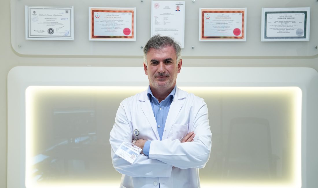 Çocuklarda sık görülen karın ağrısı, basit nedenlerden kaynaklanabileceği gibi acil