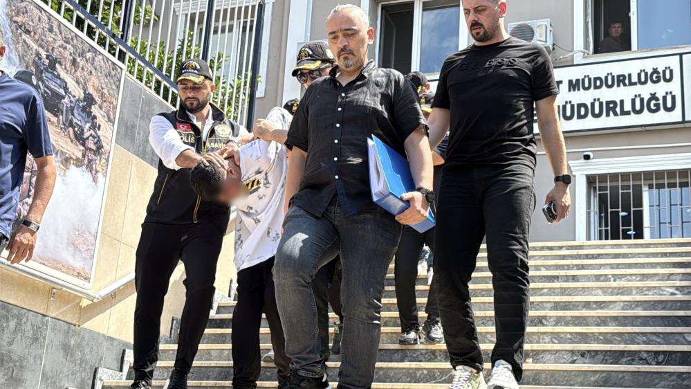 İstanbul'un Pendik ilçesinde inşaat alanından çıkarken silahlı saldırıya uğrayan iş