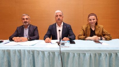 Dilovası Belediye Başkanı Ramazan Ömeroğlu, Ağustos ayı meclis toplantısında Cumhuriyet