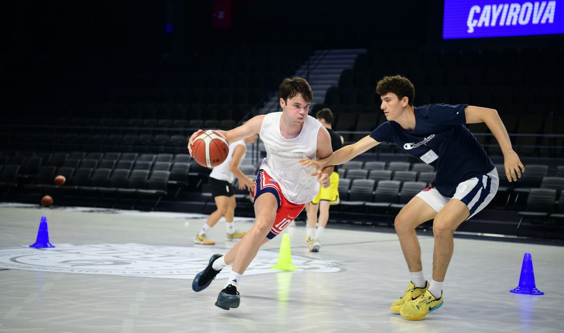 Basketbol Süper Ligi’ne yükselen Çayırova Belediyesi Basketbol Takımı, yeni sezon