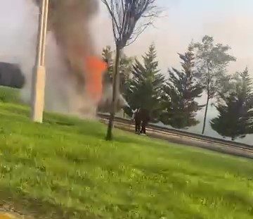 İzmit Umuttepe mevkisinde seyir halindeki belediye otobüsünün motor kısmında yangın