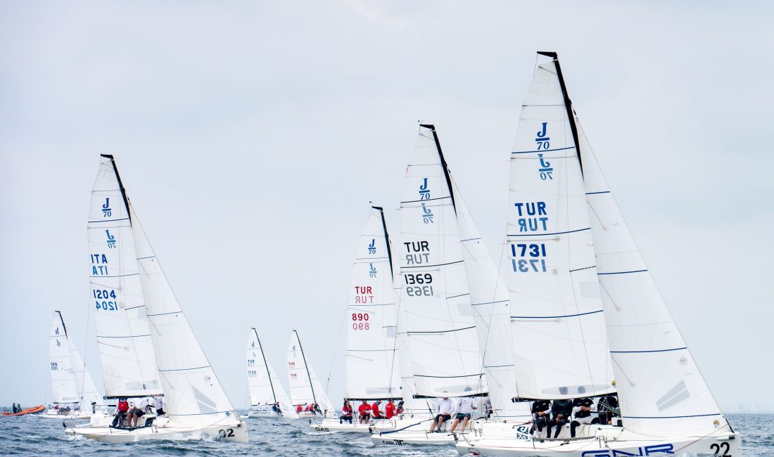 14. TAYK-Eker Olympos Regatta kapsamında düzenlenen J70 etabı, üç gün