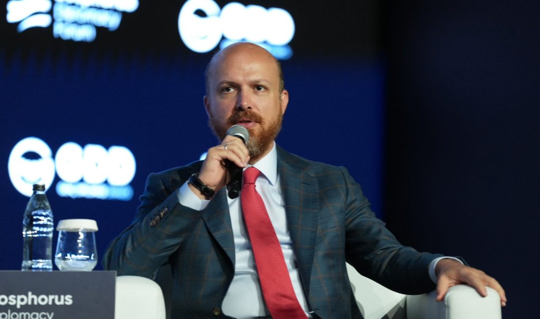 Bosphorus Diplomasi Forumu’nda konuşan İlim Yayma Vakfı Mütevelli Heyeti Başkanı