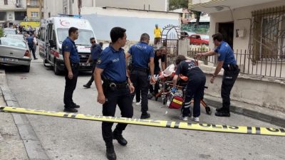 Kocaeli'nin İzmit ilçesinde bir şüpheli, eski eşinin evli olduğu kişiyi
