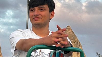 Kocaeli’nin Gebze ilçesinde yaşayan ve geçtiğimiz ay 18 yaşına giren