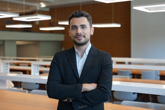 Okulların açılmasına kısa bir süre kala ailelerin hazırlıkları hız kazanırken,