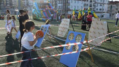 Darıca Belediyesi tarafından düzenlenen Yaz Spor Okulları’nda 3 bin 300