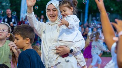 Kocaeli Büyükşehir Belediyesi’nin “Anne Şehir Yaz Akşamları” etkinlikleri kapsamında düzenlenen