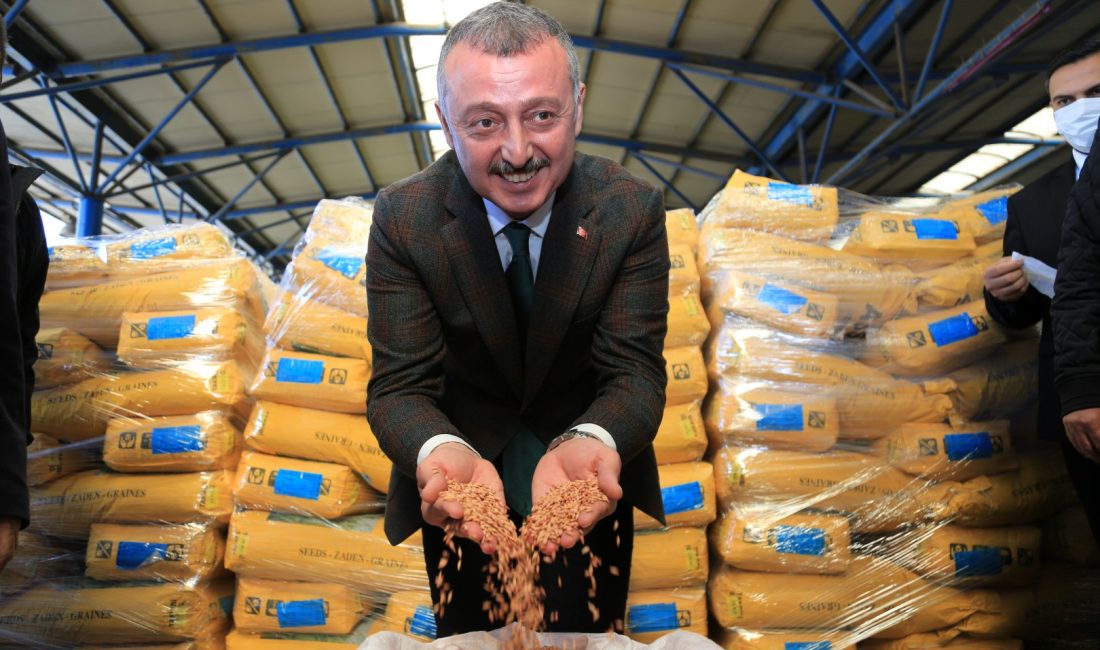 Kocaeli Büyükşehir Belediyesi’nin Kandıra’da hayata geçirdiği Tarımsal Ürün Depolama ve