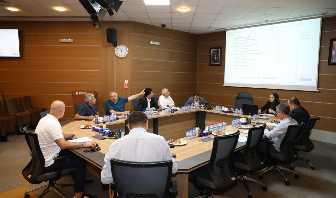 Kocaeli Büyükşehir Belediyesi’nin denetimlerinde 94 toplu taşıma aracına 348 bin