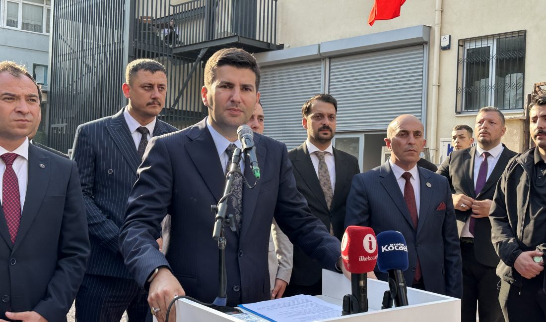 Ülkü Ocakları Derince İlçe Başkanlığı’nın mülkiyeti alınan yeni hizmet binası,