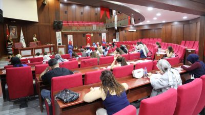 İzmit Belediyesinin Türk Dili ve Edebiyatı ile Coğrafya Öğretmeni alımı