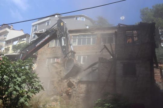İzmit Belediyesi, kent genelinde vatandaşların can ve mal güvenliği açısından