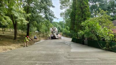 Kartepe Belediyesi, ilçe genelinde ulaşım konforunu artırmak ve yol kalitesini