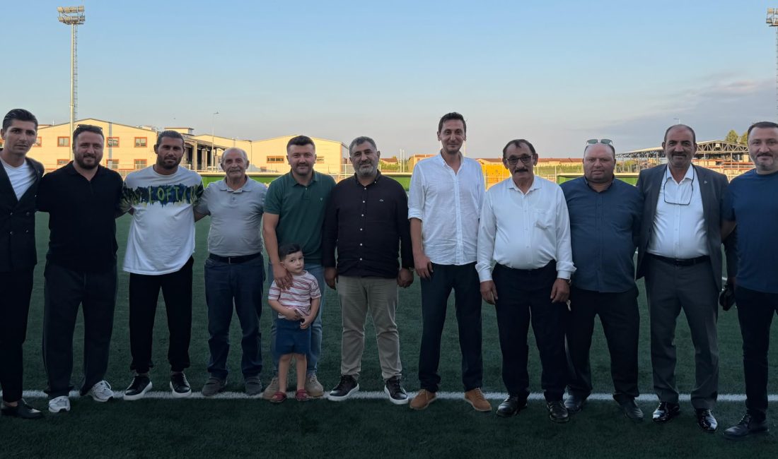 İzmit’in spor kulüplerinden Alikahyaspor, yeni sezonda Profesyonelliğe Geçiş Ligi’nde mücadele