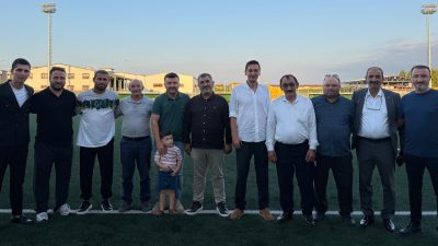 İzmit’in spor kulüplerinden Alikahyaspor, yeni sezonda Profesyonelliğe Geçiş Ligi’nde mücadele