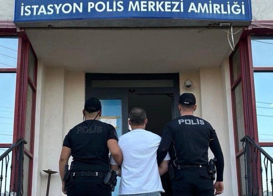 Kocaeli İl Emniyet Müdürlüğü ekipleri, aranan şahısların yakalanmasına yönelik yürüttüğü