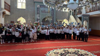 Karamürsel Ereğli H.Y. Çiçek Camii’nde düzenlenen yaz Kur’an kursu kapanış