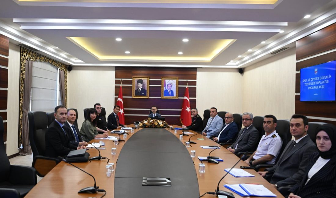 Kocaeli Valisi İlhami Aktaş başkanlığında, 2026-2027 eğitim öğretim yılı öncesinde