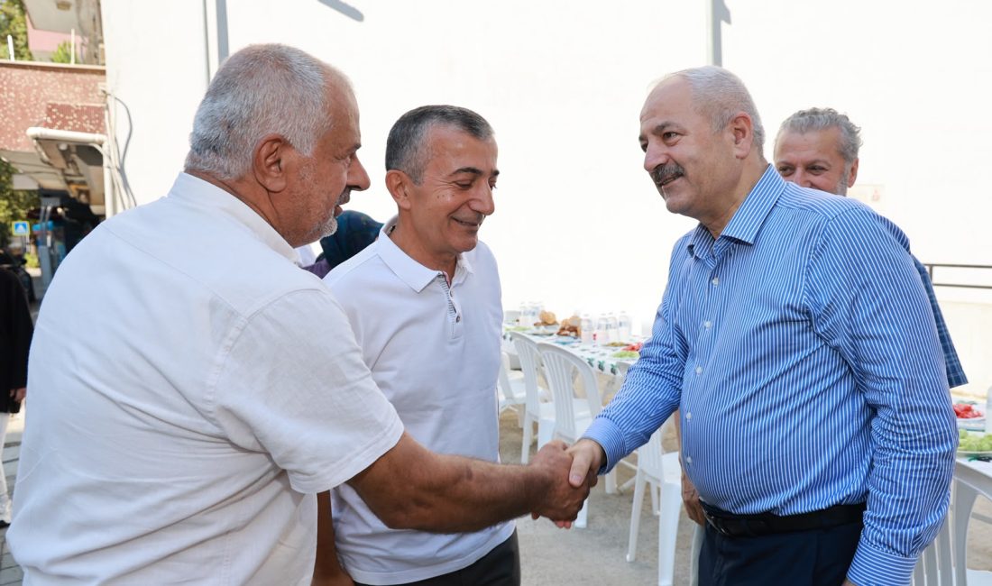 Gebze Belediye Başkanı Zinnur Büyükgöz, AK Parti Gebze İlçe Başkanı