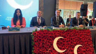 MHP Kocaeli İl Kongresi’nde Genel Başkan Devlet Bahçeli’ye yönelik selamlamanın