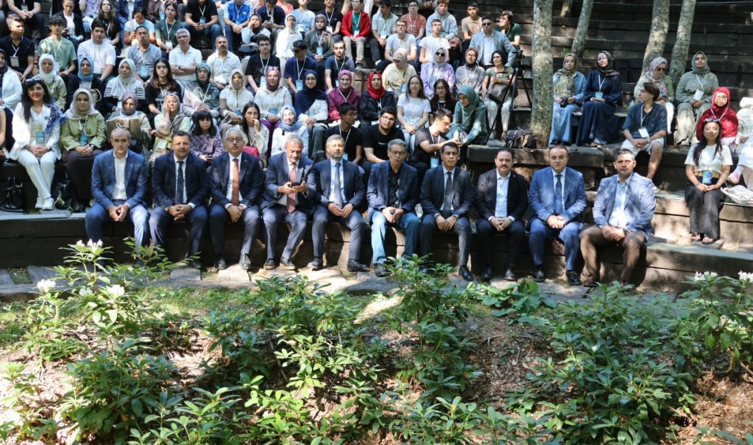 Anadolu Mektebinin kuruluşunun 15. yılı kapsamında Kocaeli’de düzenlenen 15. Yılında