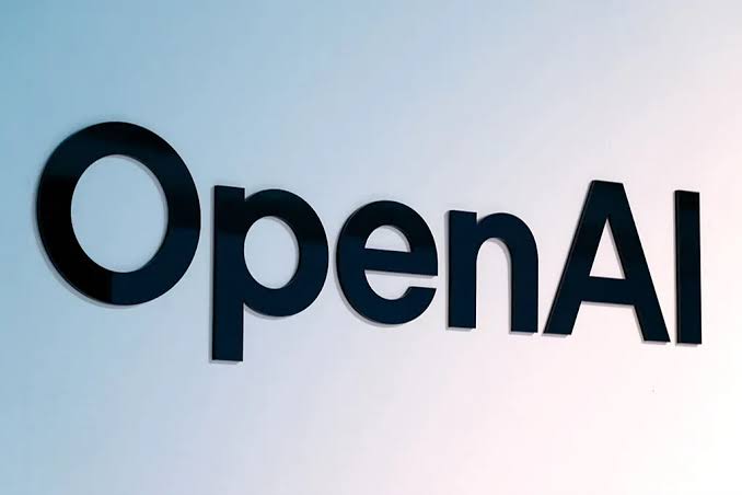 OpenAI’ın fiziksel dünyaya taşımaya hazırlandığı ilk yapay zekâ cihazına ilişkin