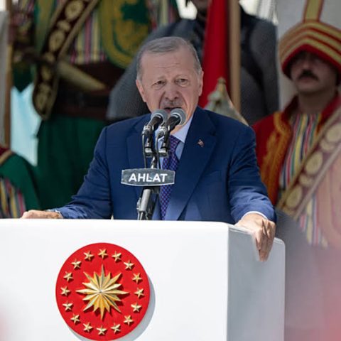Cumhurbaşkanı Recep Tayyip Erdoğan, Malazgirt Zaferi’nin 955. yıl dönümü etkinlikleri