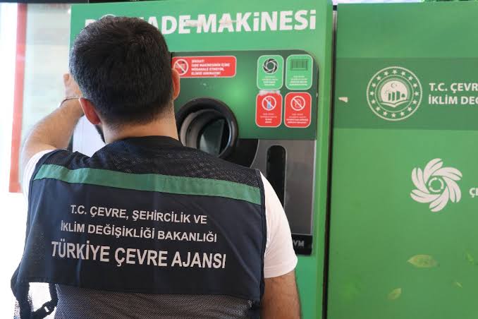 Türkiye’nin geri dönüşüm ve atık yönetimi alanında hayata geçirdiği Depozito