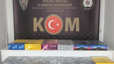 Kocaeli’nin İzmit ilçesinde polis ekiplerince durdurulan araçta yapılan aramada 1850